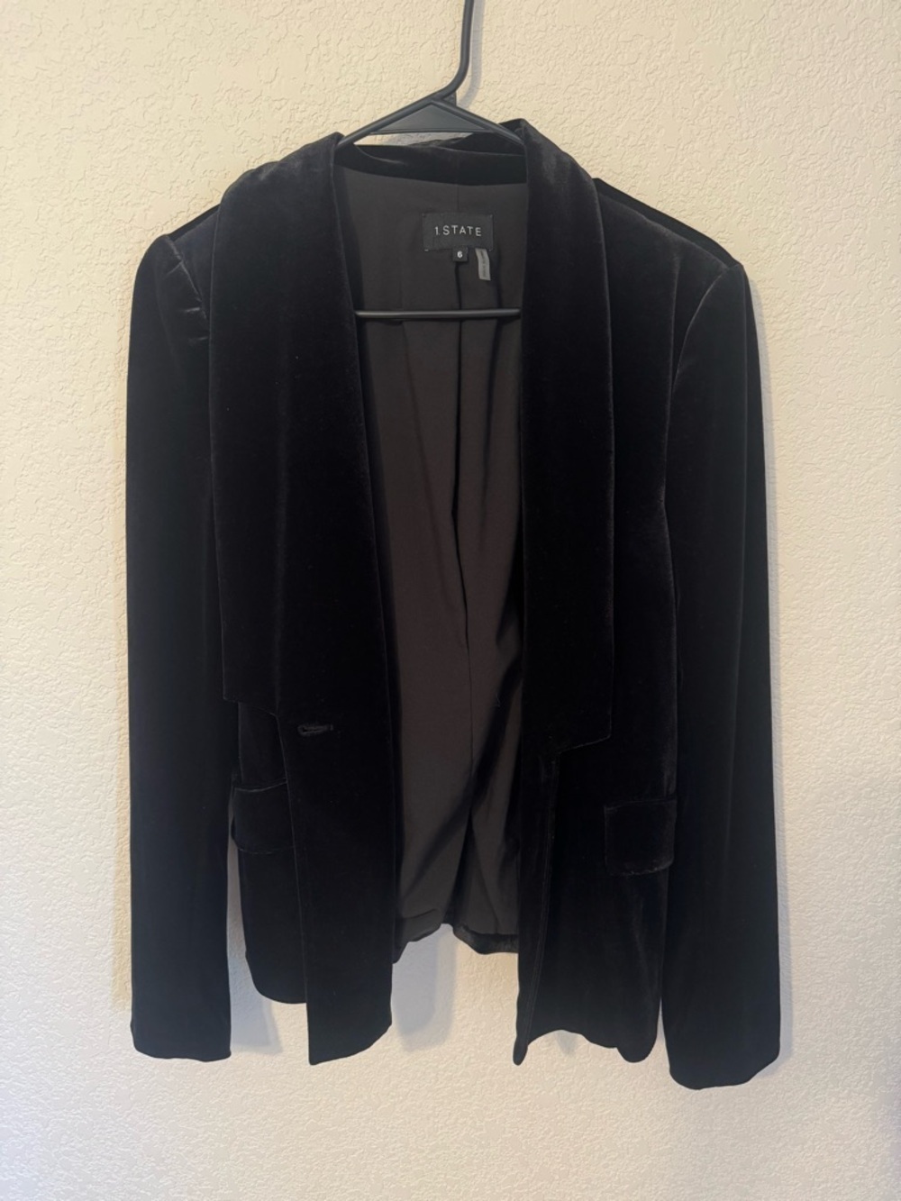 1. State Black Velvet Open Front Blazer Jacket size 6